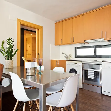 Apartamento My Space Emirates - Executive With Private Balcony Barcelona